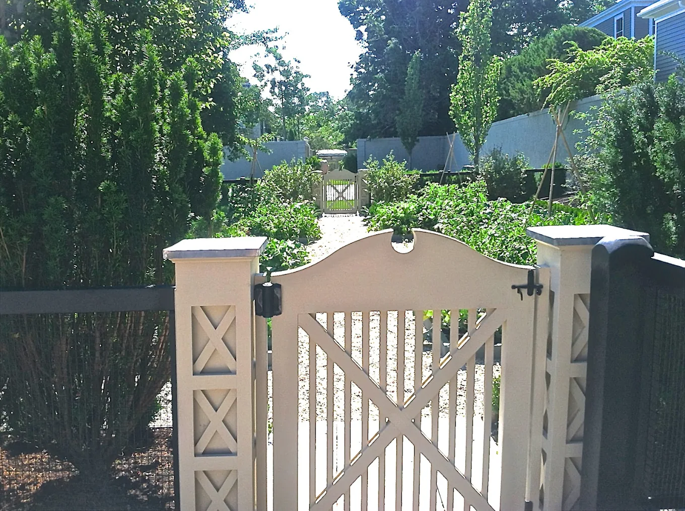 Decorative gate installation